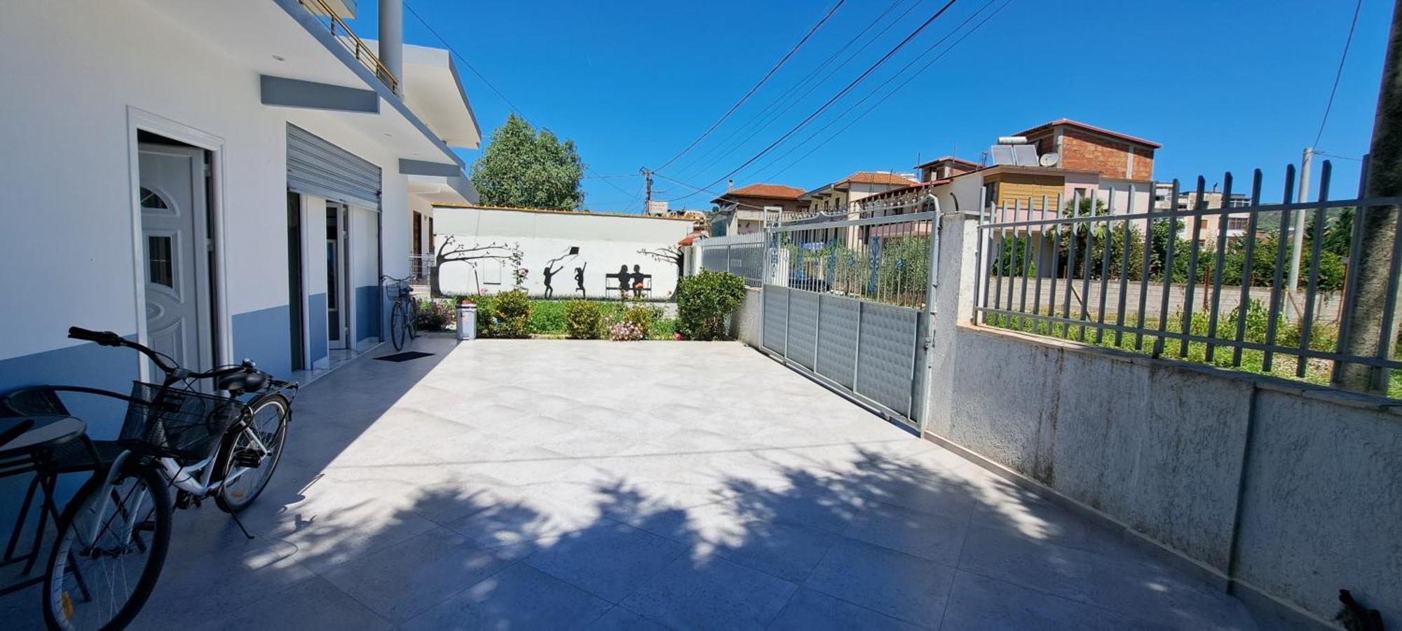 Villa Likaj Berat Exterior foto